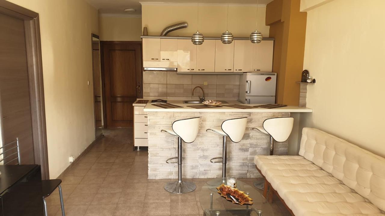 Gouris Appartements Nea Kallikrateia Bagian luar foto